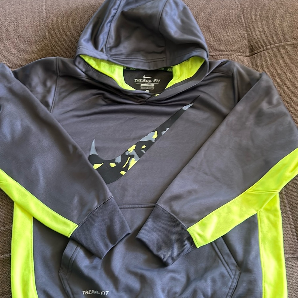 Nike Boys Therma Fit Sweatshirt